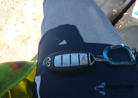 2015 Infiniti Q50 Premium/Sport z USA, uszkodzony, nr VIN JN1BV7AR2FM410593